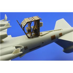 Eduard BIG ED 1:48 EA-6B dla Kinetic