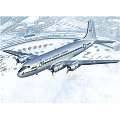 Revell 1:72 C-54D Berlin Airlift / 70TH ANNIVERSARY