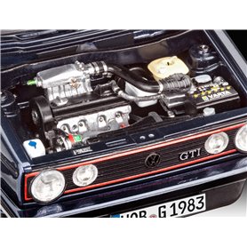 Revell 1:24 Volkswagen Golf / 35TH ANNIVERSARY