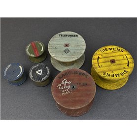 Mini Art 1:35 CABLE SPOOLS