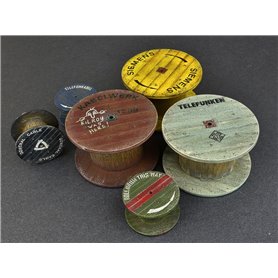 Mini Art 1:35 CABLE SPOOLS