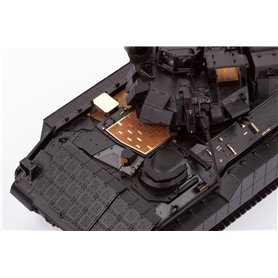 Eduard 1:35 M3A3 Bradley CFV dla Kinetic