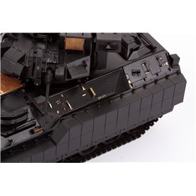 Eduard 1:35 M3A3 Bradley CFV dla Kinetic
