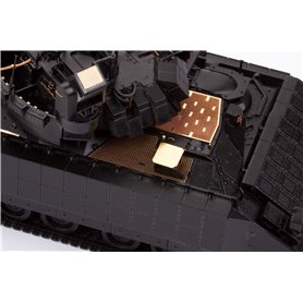 Eduard 1:35 M3A3 Bradley CFV dla Kinetic