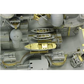 Eduard 1:200 Szalupy do Bismarck dla Trumpeter / cz.1