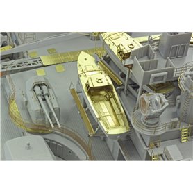 Eduard Bismarck part 5 - rear area 1/200 TRUMPETER
