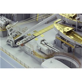 Eduard 1:200 Katapulty do Bismarck dla Trumpeter / cz.6