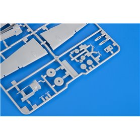 Eduard Bf 109G-6 ESSENTIAL TAMIYA