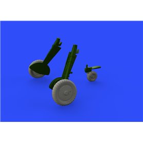 Eduard Bf 109G-6 ESSENTIAL TAMIYA