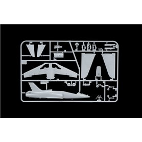 Italeri 1:72 Hawk T1