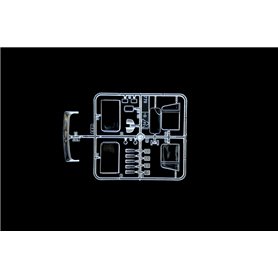 Italeri 3925 1/24 Freightliner FLD 120 Special