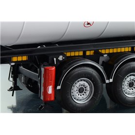 Italeri 3929 1/24 Tecnokar Trailer with 20' Tank