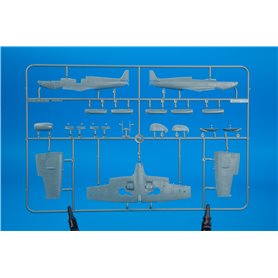 Eduard 1:72 Supermarine Spitfire HF Mk.VIII WEEKEND edition