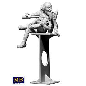 MB 24034 Keep moving.Nothing to see here.