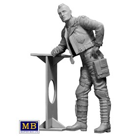 MB 24034 Keep moving.Nothing to see here.
