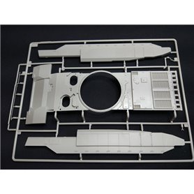 Ark Models 35045 T-34 Russian battle tank w/parts