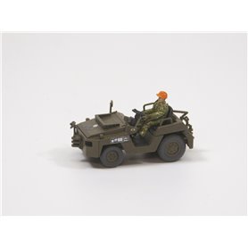 Aoshima 1:72 Helicopter CH-1 Ninja z TOWING TRACTOR SET