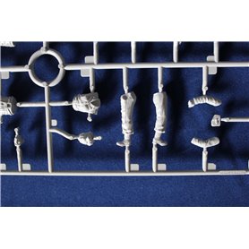 Riich 1:35 ROAD TO VICTORY / WWII
