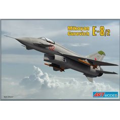 Art Model 1:72 Mikoyan Gurevich E-8/2 