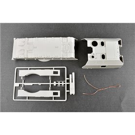 Trumpeter 1:35 2S19-M2 S-P SPG