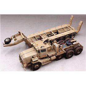 Hobby Boss 85519 M911 C-HET W/M747  heavy equip.
