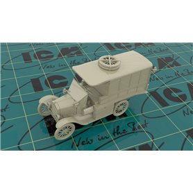 ICM 1:35 Model T 1917 AAFS CAR / AMBULANCE