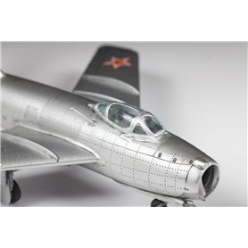 Zvezda 1:72 MiG-15 Fagot