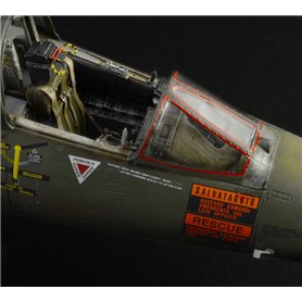 Italeri 1:32 TF-104G Starfighter