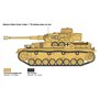 Italeri 1:35 Pz.Kpfe.IV Ausf.F / Ausf.F2 / wczesna wersja Ausf.G z figurkami