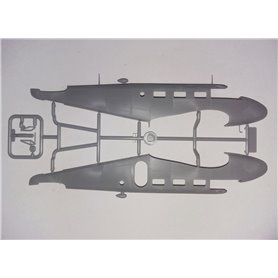 ICM 1:48 C18S AMERICAN PASSENGER AIRCRAFT