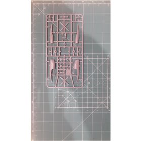 Big Model 1:144 IL-18V MALEV