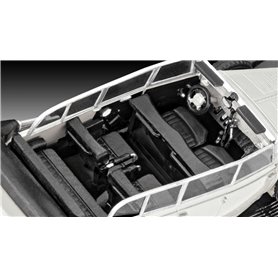 Revell 1:72 GERMAN STAFF CAR G4