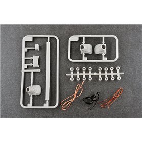 Trumpeter 1:35 T-72A Model 1983 MBT