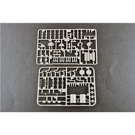 Trumpeter 1:35 T-72A Model 1983 MBT