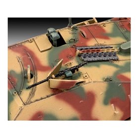 Revell 03272 Jagdpanzer 38T 1/35