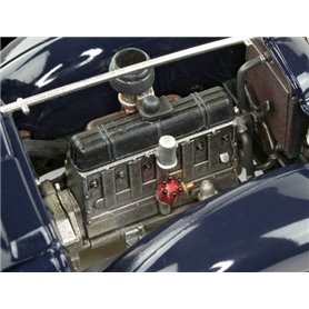 Revell 07042 Luzury Class Car ADM