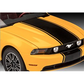 Revell 67046 2010 Ford Mustang G