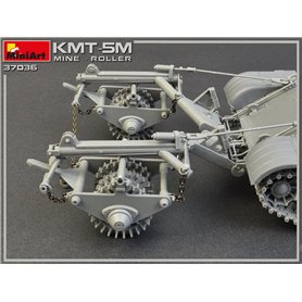 Mini Art 1:35 KMT-5M MINE-ROLLER