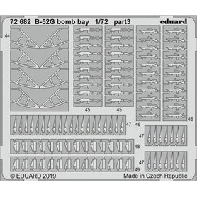 Eduard 1:72 Przedział bombowy do B-52G dla Modelcollect