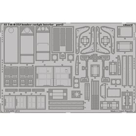 Eduard BIG ED 1:32 B-25J dla HK Models