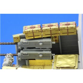 Eduard BIG ED 1:32 B-25J dla HK Models