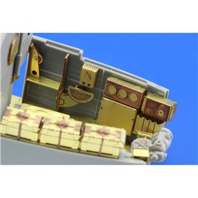Eduard BIG ED 1:32 B-25J dla HK Models