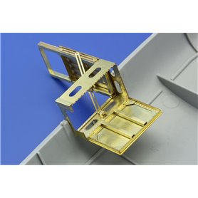 Eduard BIG ED 1:32 B-25J dla HK Models