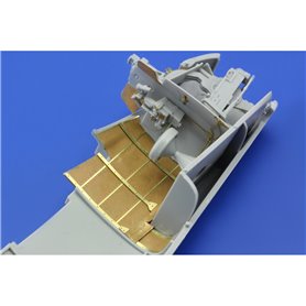 Eduard BIG ED 1:32 B-25J dla HK Models