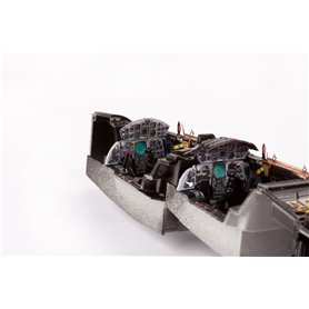 Eduard BIG ED 1:32 TF-104G w/C2 seats dla Italeri