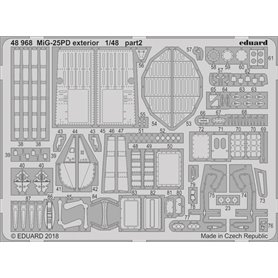 Eduard BIG ED 1:48 MiG-25PD dla ICM