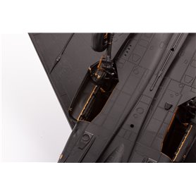 Eduard BIG ED 1:48 MiG-25PD dla ICM