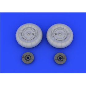 Eduard BIG SIN 1:48 Messerschmitt Bf-109 G-10 MTT Regensburg - ESSENTIAL