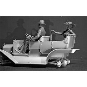ICM 1:24A AMERICAN MOTORISTS