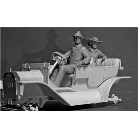 ICM 1:24A AMERICAN MOTORISTS